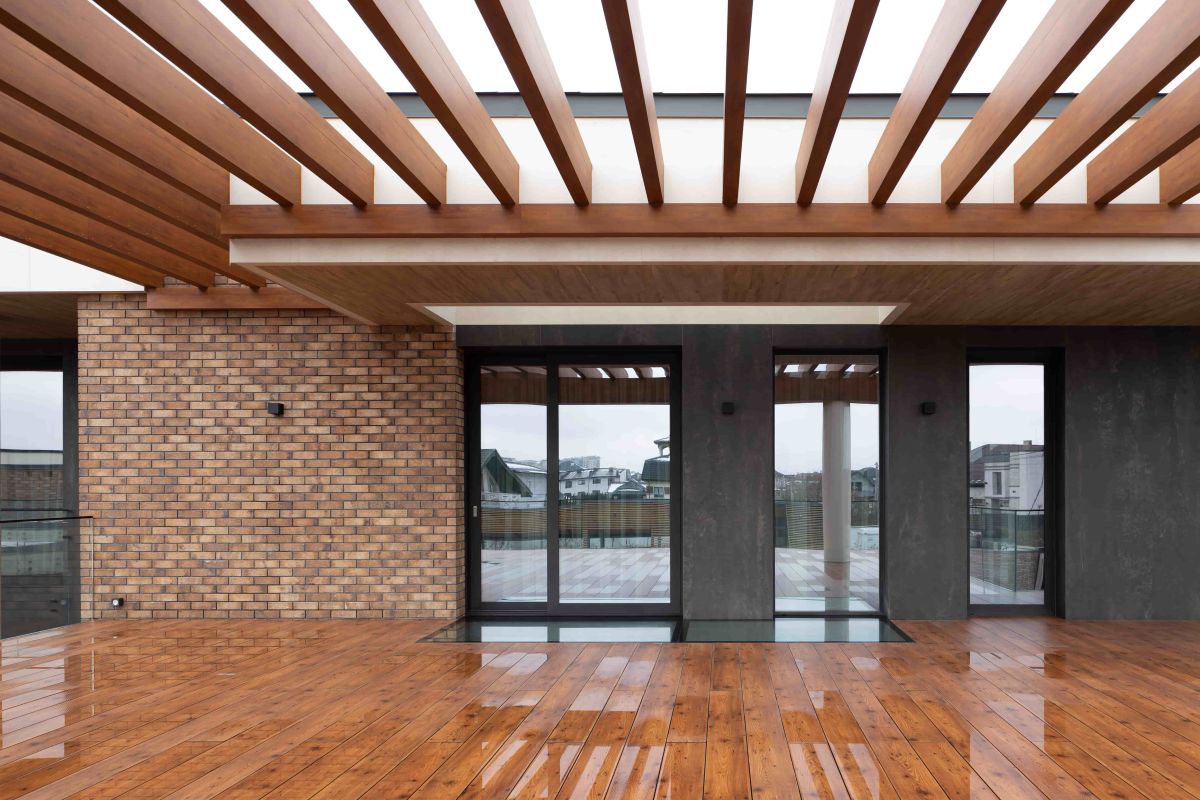 Woodside Private House